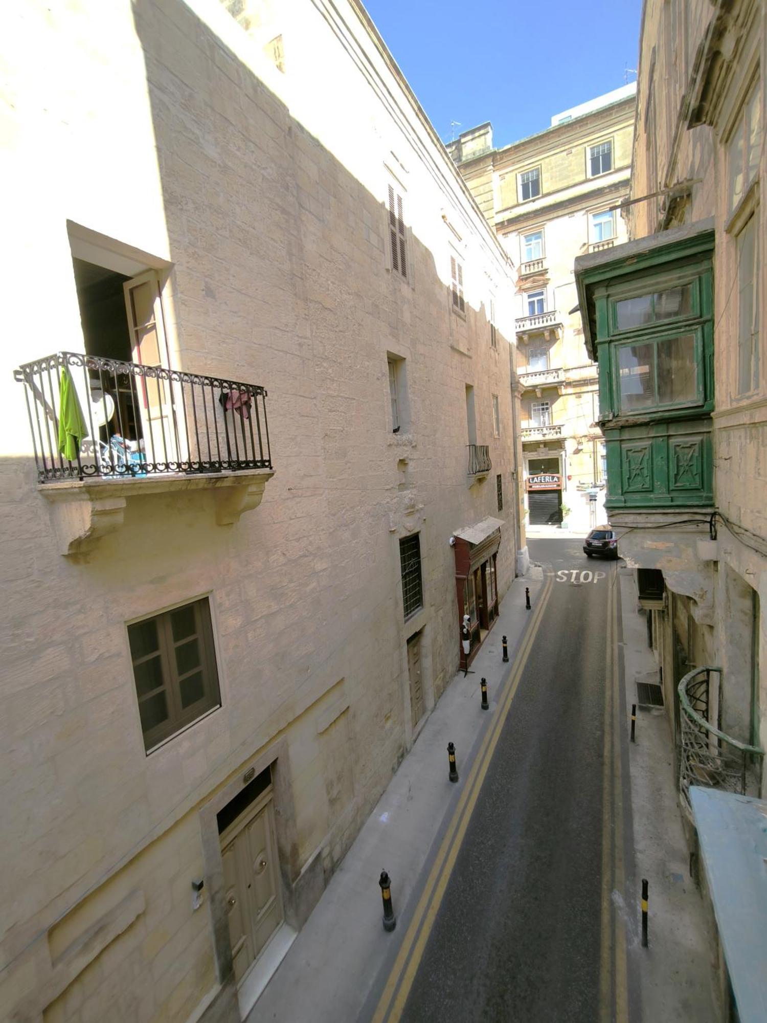 Stunning 3 Bedroom Town House Valletta