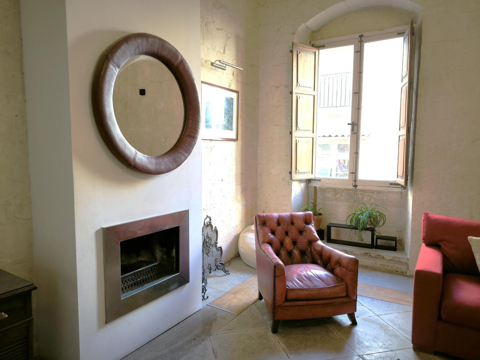 Stunning 3 Bedroom Town House * Valletta