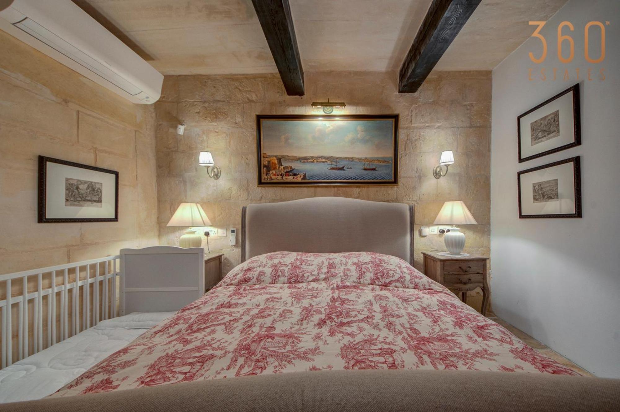 Villa A Luxurious Palazzo In Valetta With Private Pool By 360 Estates *