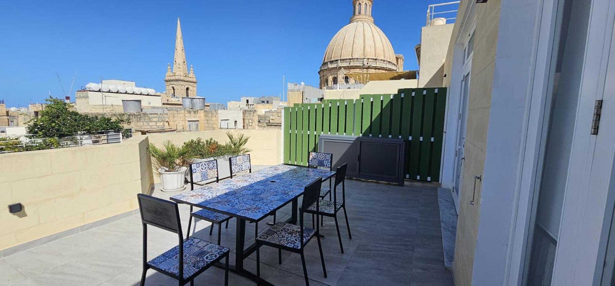 Penthouse Cathedral And Seaview Terrace Apartment Valletta