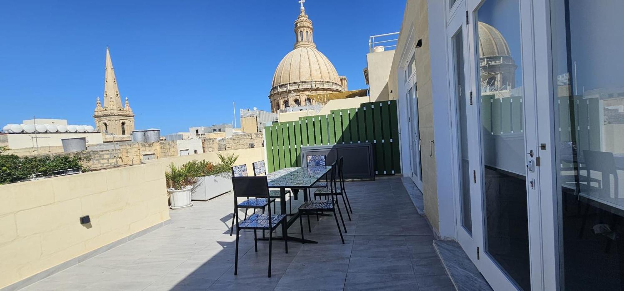Penthouse Cathedral And Seaview Terrace Apartment Valletta