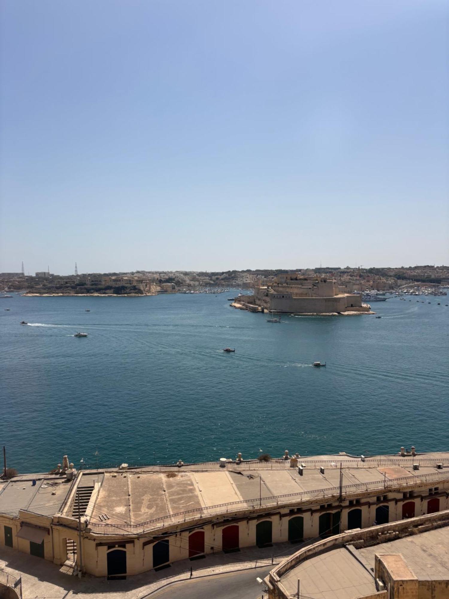 Grand Harbour 2* Valletta