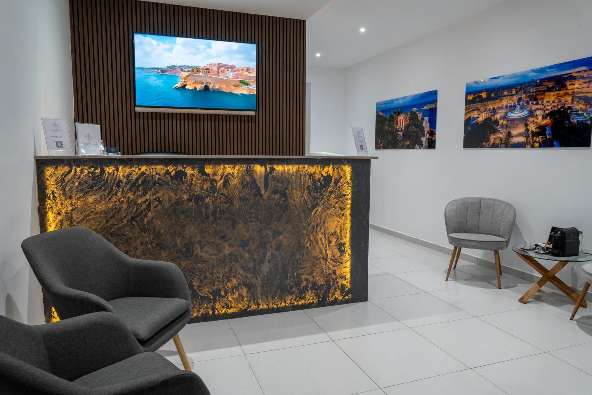 Hotel The Republic Boutique 4*