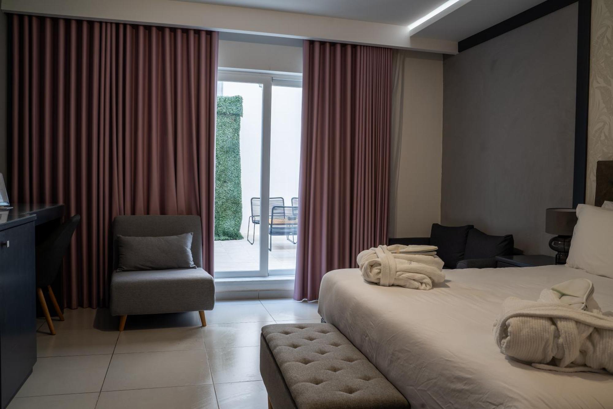 The Republic Boutique Hotel 4*