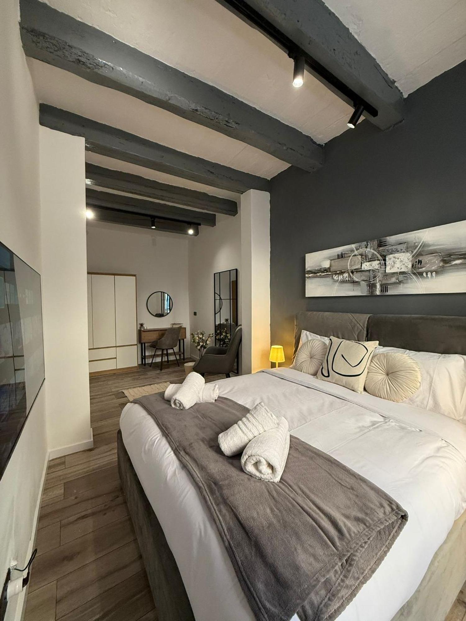 Iconic Apartamento Valeta