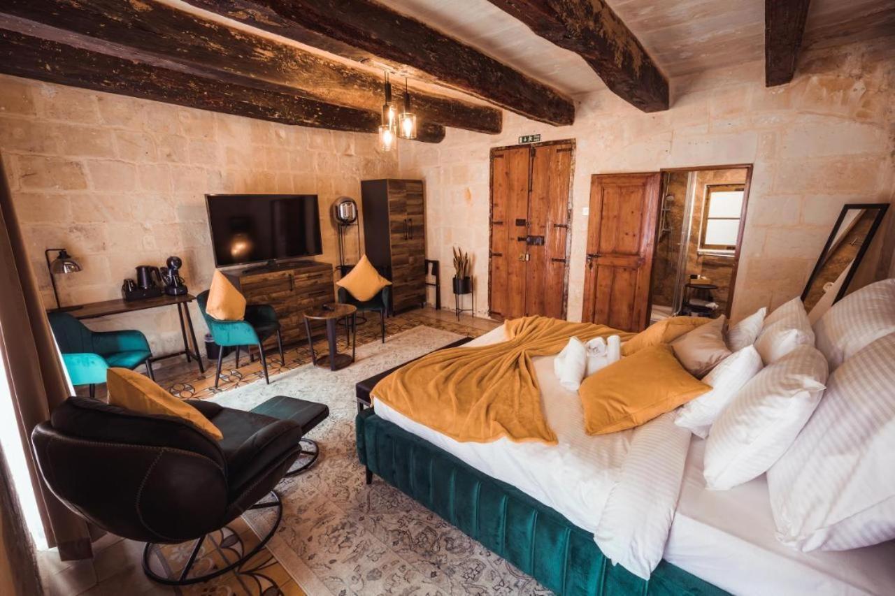 Knights 1500s Palazzino In - Seaview Rooftop Jacuzzi Lounge