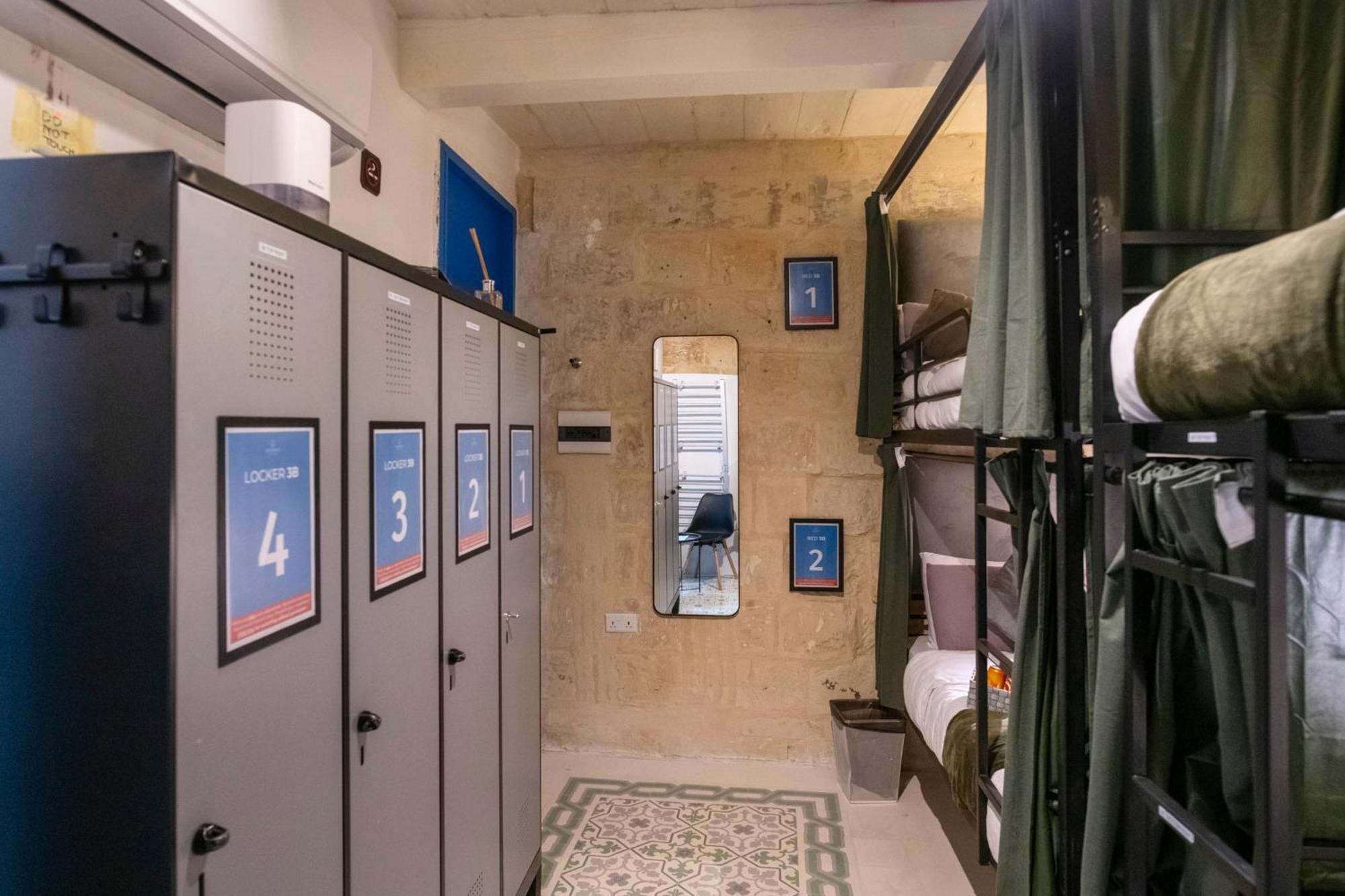 Mandera's Boutique & Dorms Valletta