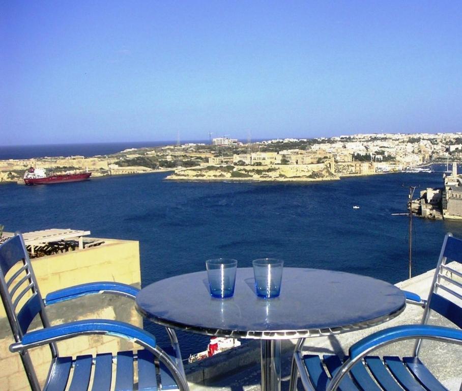 Aparthotel Castille Penthouses Valeta