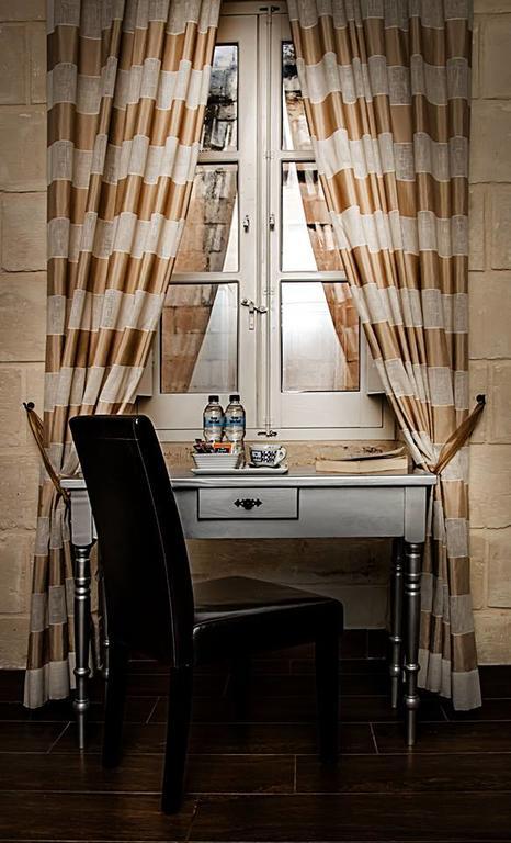 Luciano Al Porto Boutique
