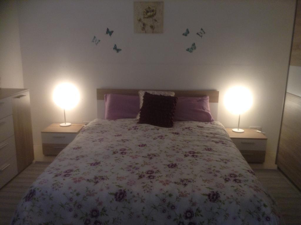 Private Homestay