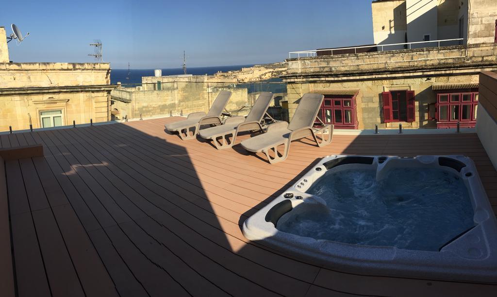 Apartment Luxe 3-bedroom Duplex Penthouse With Sea View Terrace And Jacuzzi Valletta