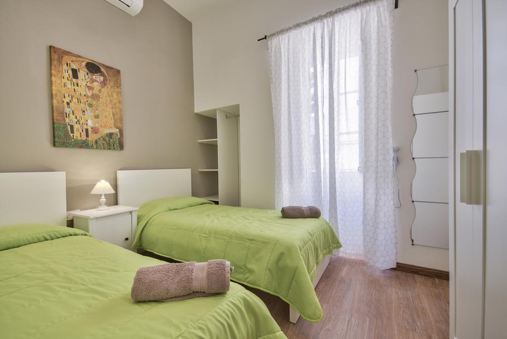 Apartment Luxe 3-bedroom Duplex Penthouse With Sea View Terrace And Jacuzzi *
