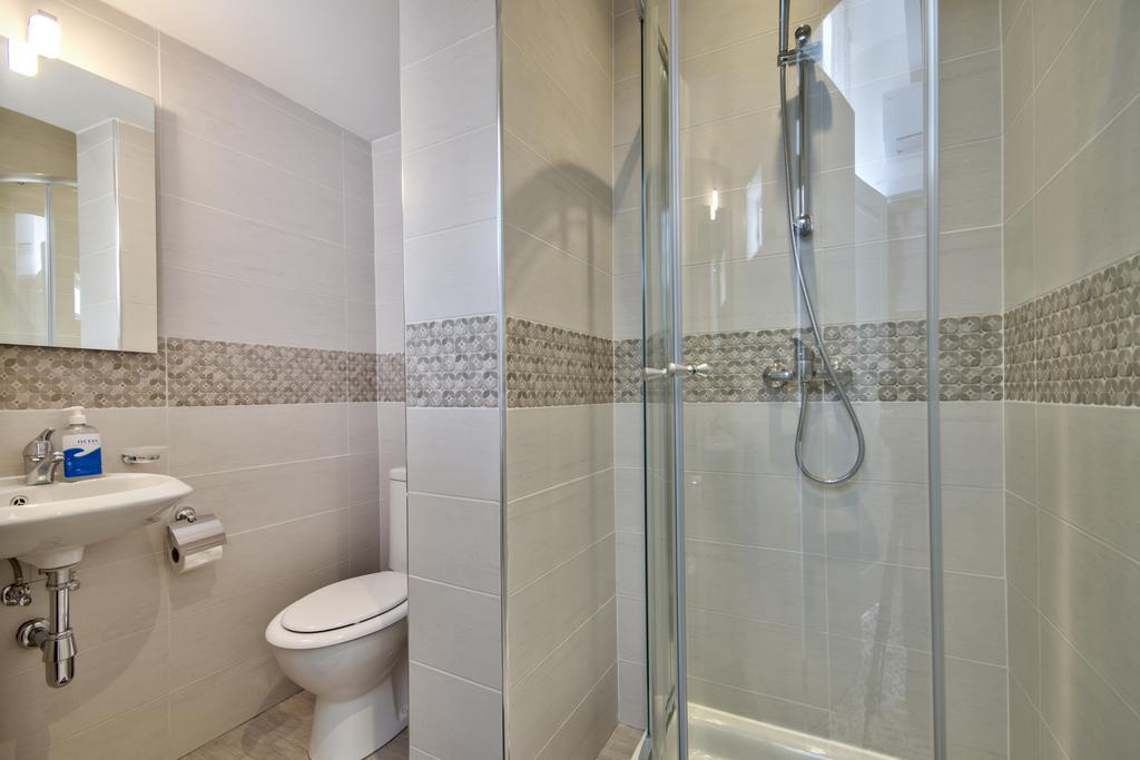 Apartment Luxe 3-bedroom Duplex Penthouse With Sea View Terrace And Jacuzzi *
