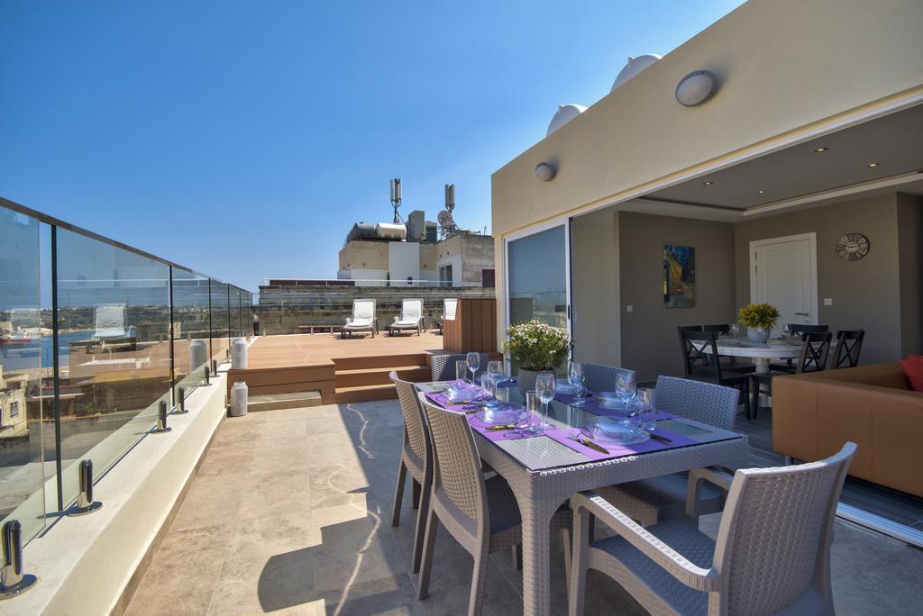 Luxe 3-bedroom Duplex Penthouse With Sea View Terrace And Jacuzzi Apartment