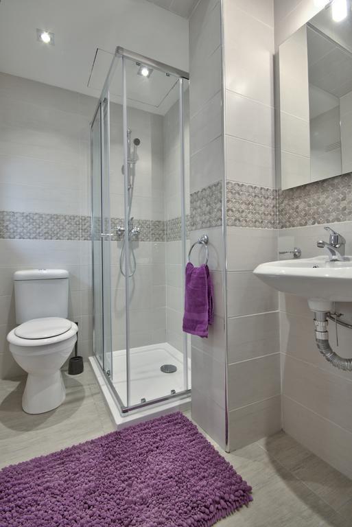 Central Two Bedroom Apartment