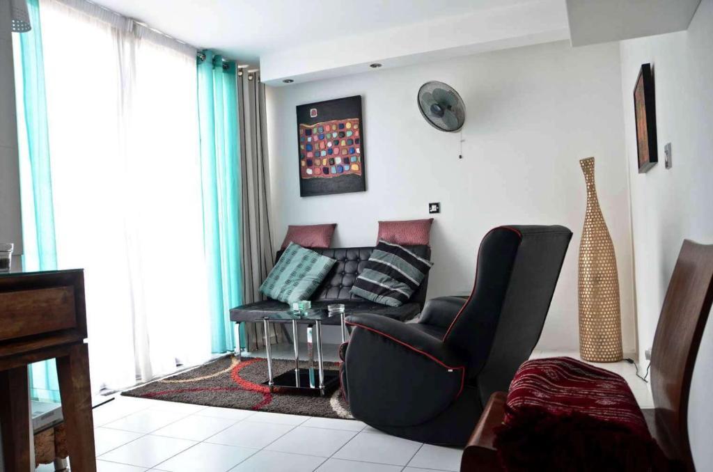 Castille Penthouses Aparthotel