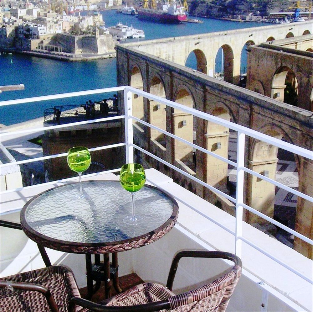 Castille Penthouses Valeta