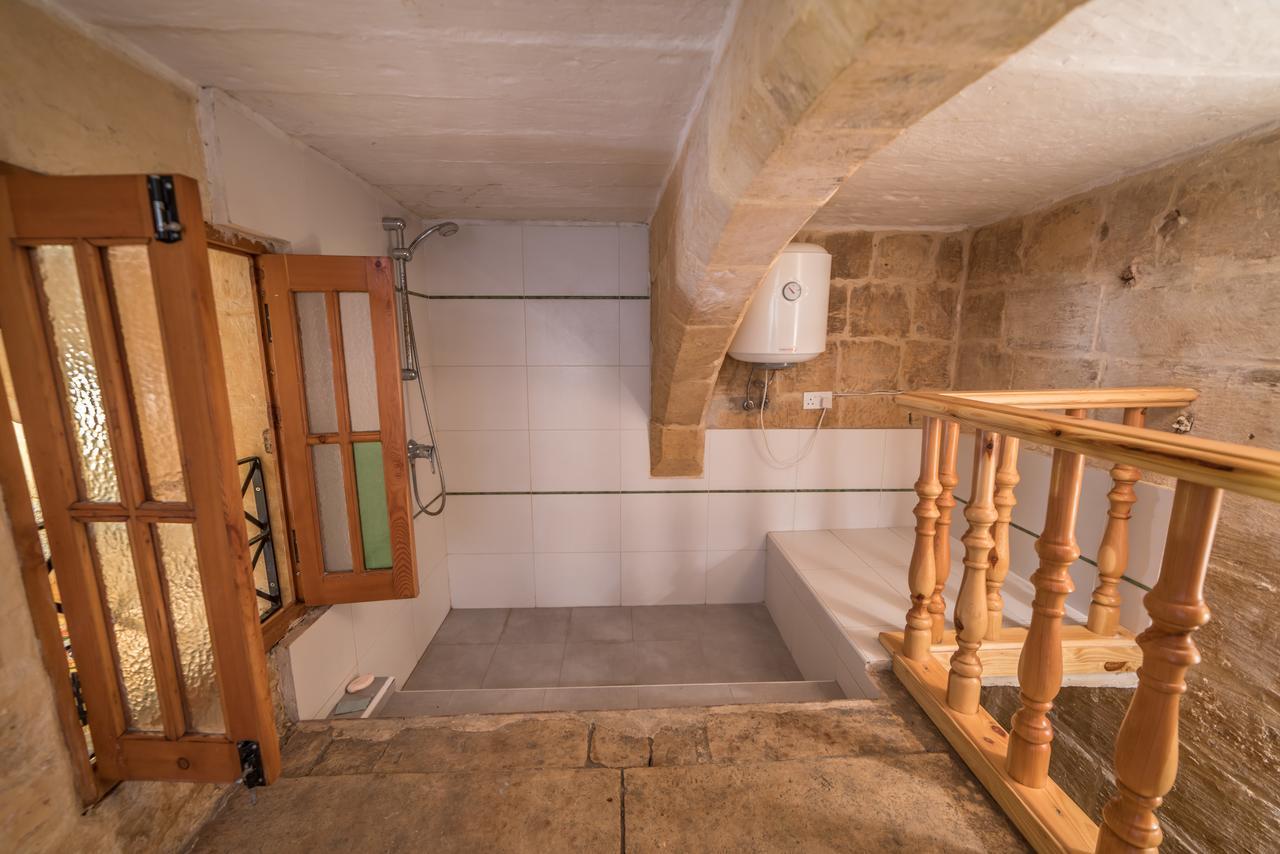 Pa - Unique Artsy Loft Apartment Valletta