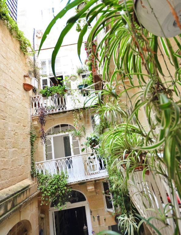 Palazzo Guest house