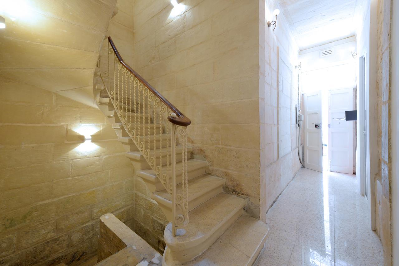 Vallettastay Lovely House Private Albergue