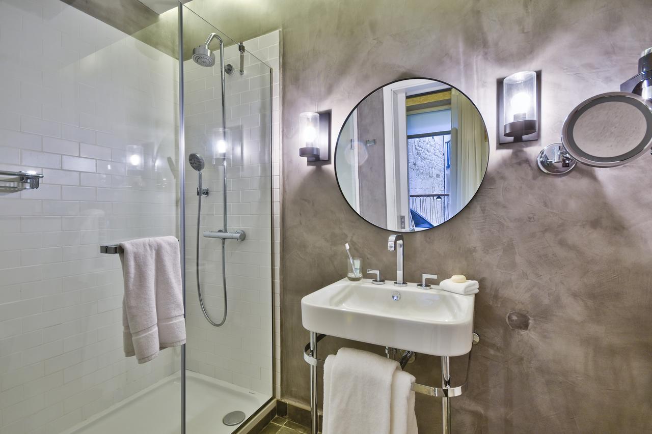 66 Saint Paul's & Guest house 4*