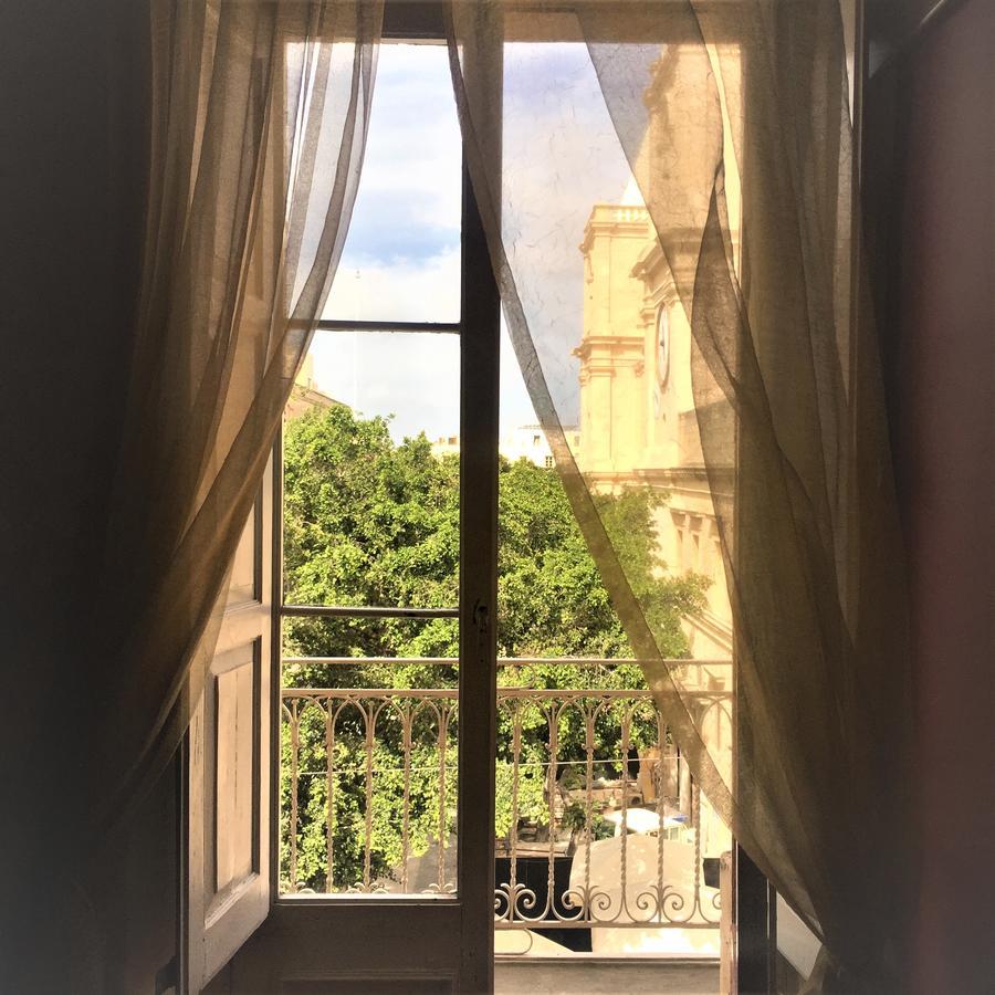 Luciano Boutique Valletta
