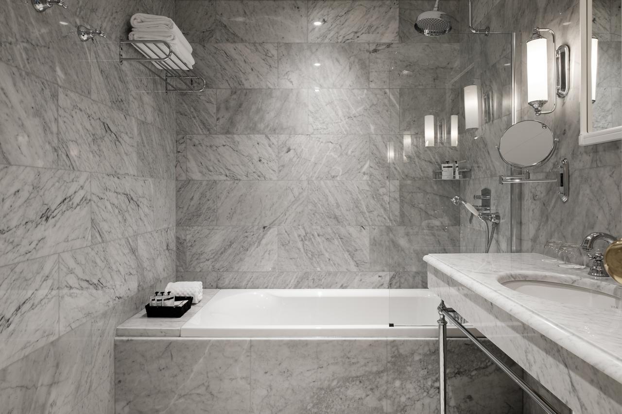 Palais Le Brun 4*