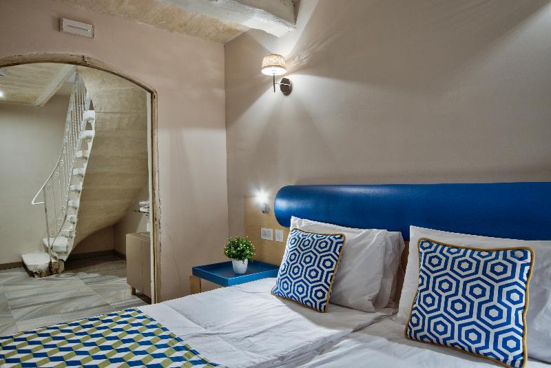 The British Hotel 3*