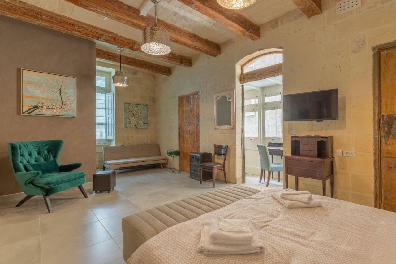 Luciano Al Porto Boutique 3*