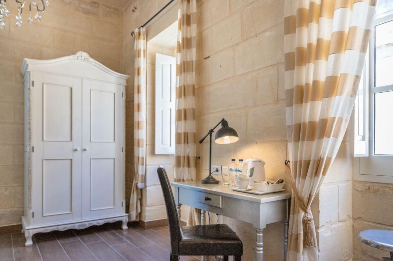Luciano Al Porto Boutique 3*