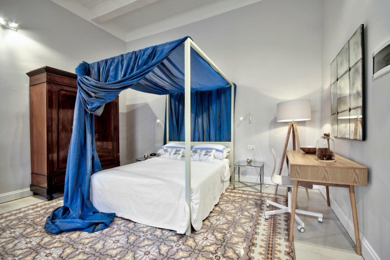 Mint No3 * Valletta