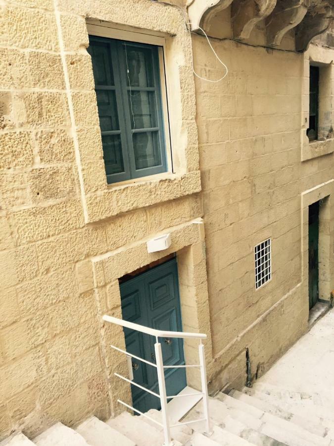 Renovated 16th Century House In