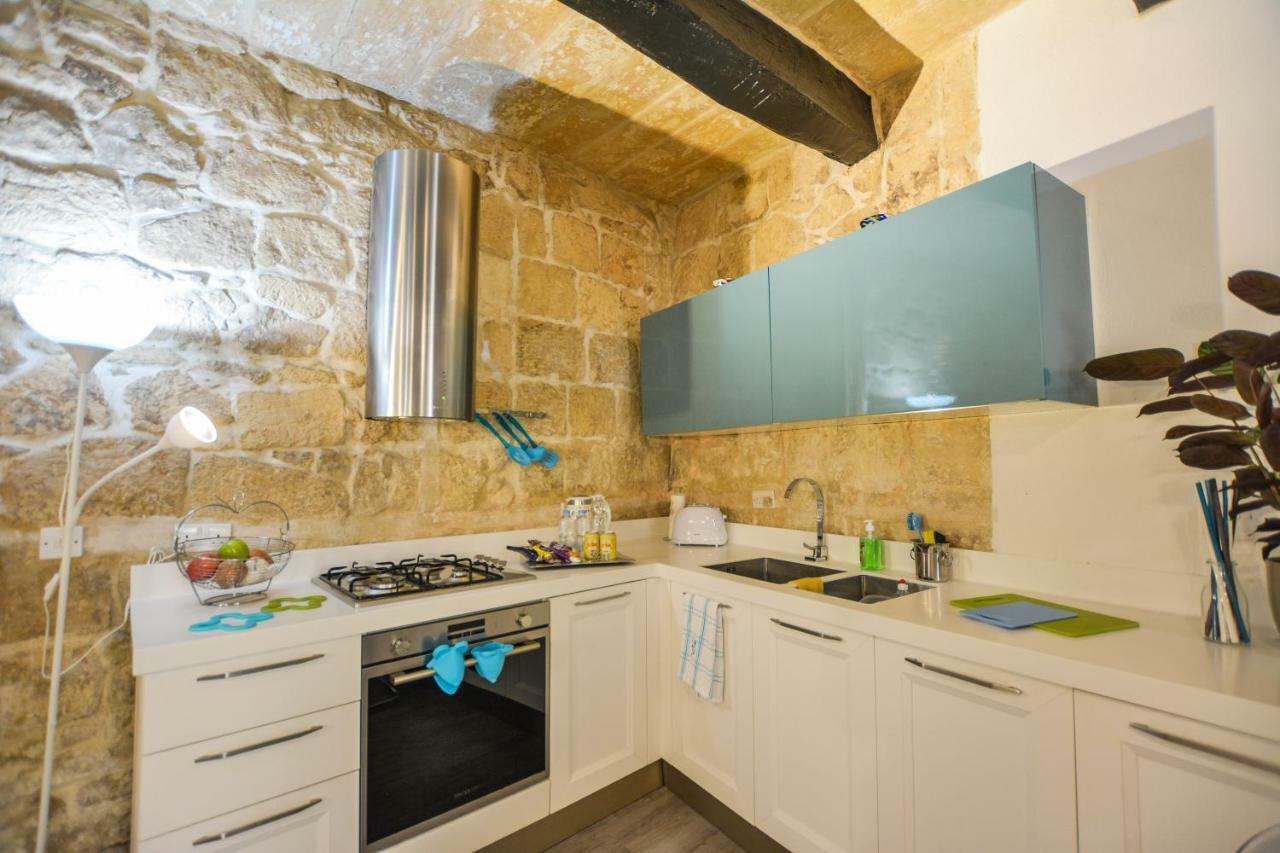 Apartment In Historical Building - Grand Harbour *