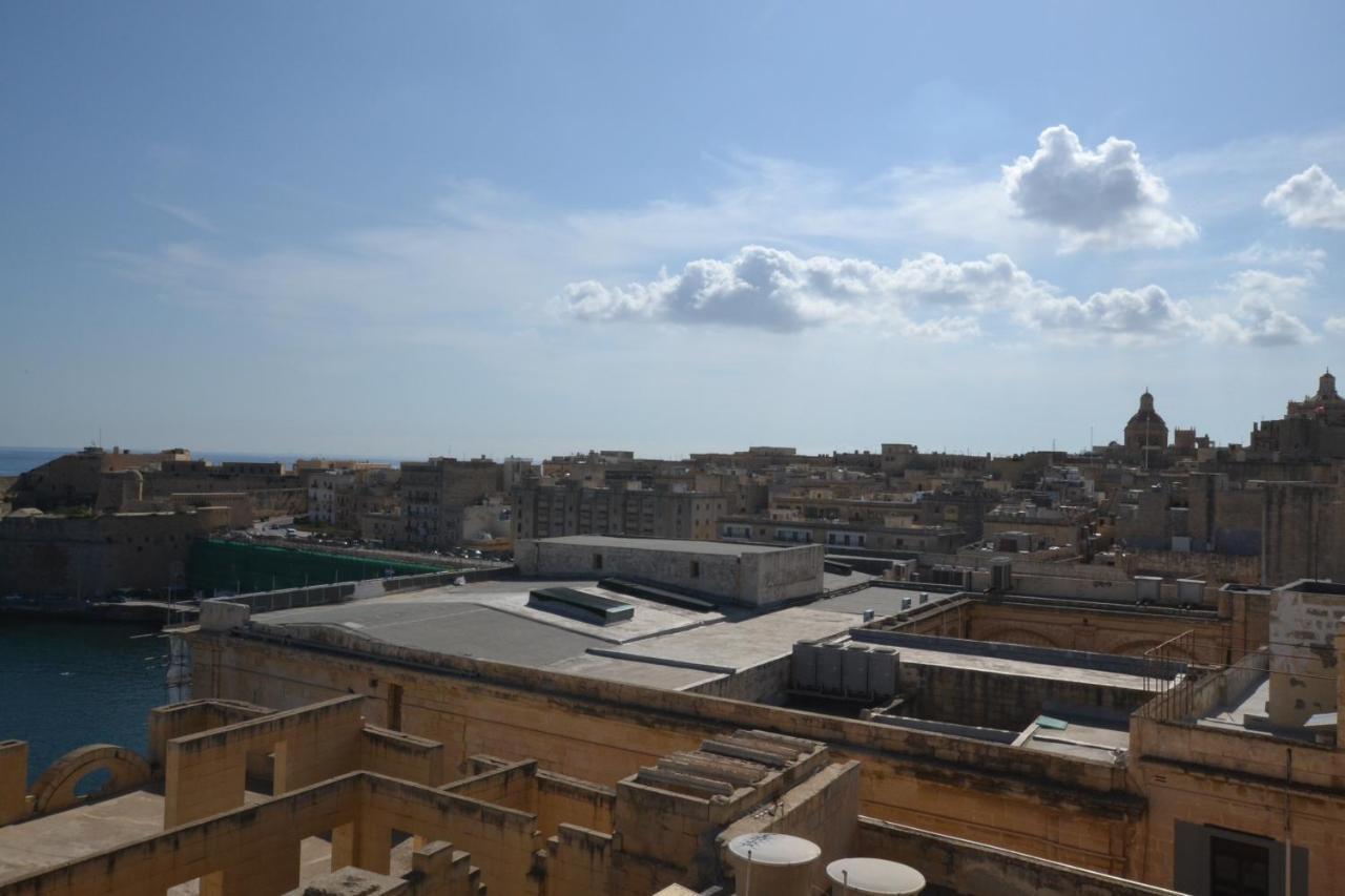 Dream * Valletta