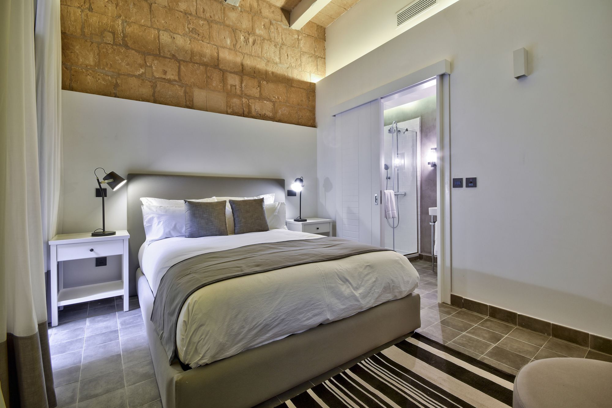 66 Saint Paul's & 4* Valletta