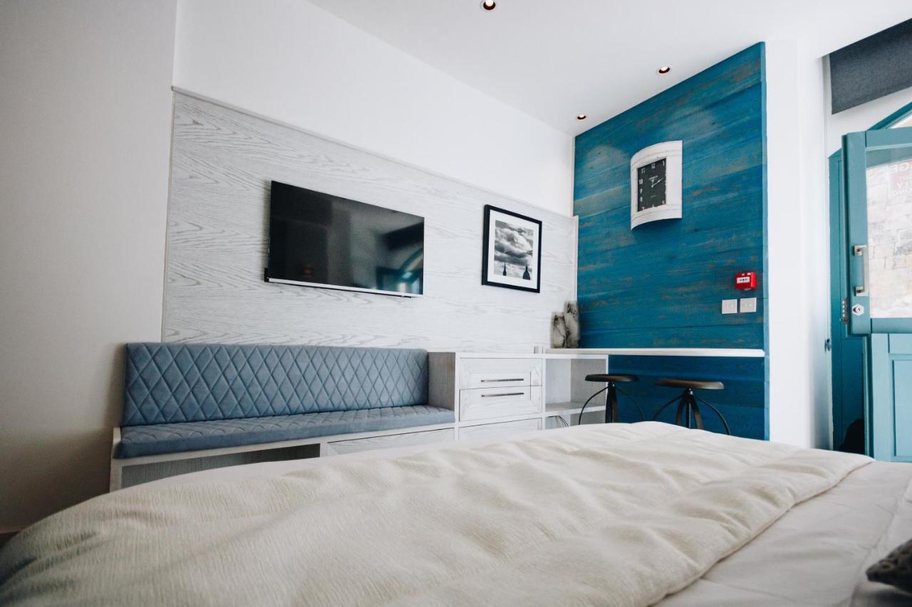Collection - Ordinance Apartment Valletta
