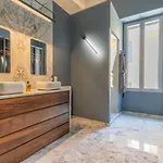 Luxury Duplex Apartment With Balcony, Valletta