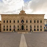 A Studio Apartment In Malta\'S Capital Valletta