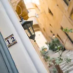 Valletta Most Central Studio Apartment 16Th-Century Building