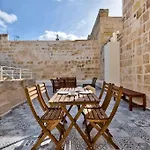 Vallettastay Old Lodge Apartment 3