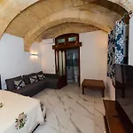 Valletta Old Well Apartments