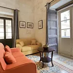 Vlt214- Valletta 2 Bedroom Townhouse