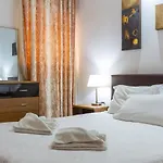 Seafront - Top Location, Top Floor With Wifi & Ac By 360 Estates