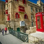 Tranquil Studio In The Heart Of Valletta