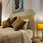 Heart Of Valletta - Apartment