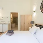 Historic Valletta Duplex - Cityapartmentstay