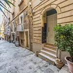 Stunning 1-Bed Apartment In Heart Of Valletta