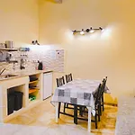 Valletta Main Street Apartment