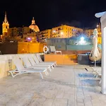 Valletta Waterfront Villa With Pool And Jacuzzi