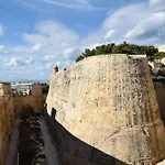 1Br Home In The Centre Of Valletta By 360 Estates
